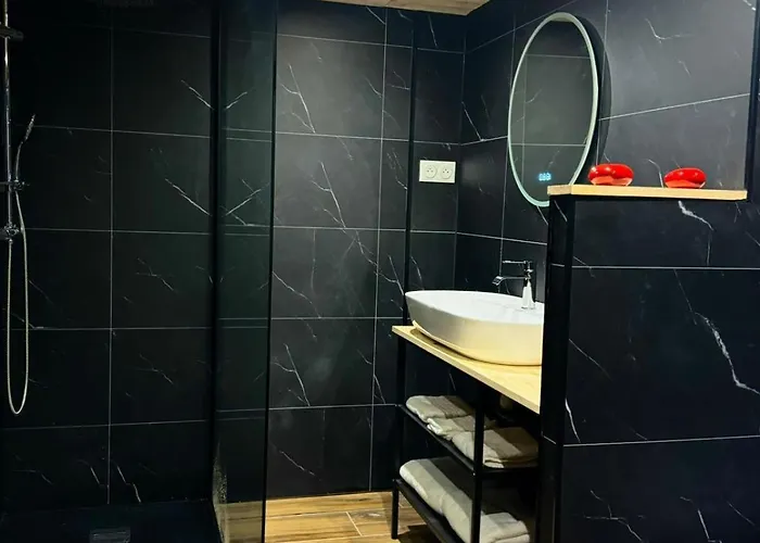 The Moon Romantique Proche De Nancy 情趣酒店 *